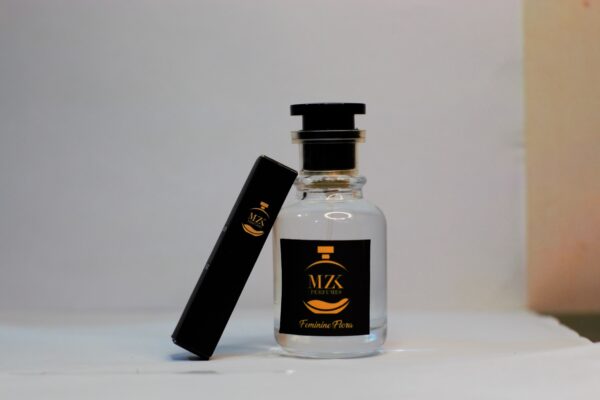 FEMININE FLORA ( TESTER )